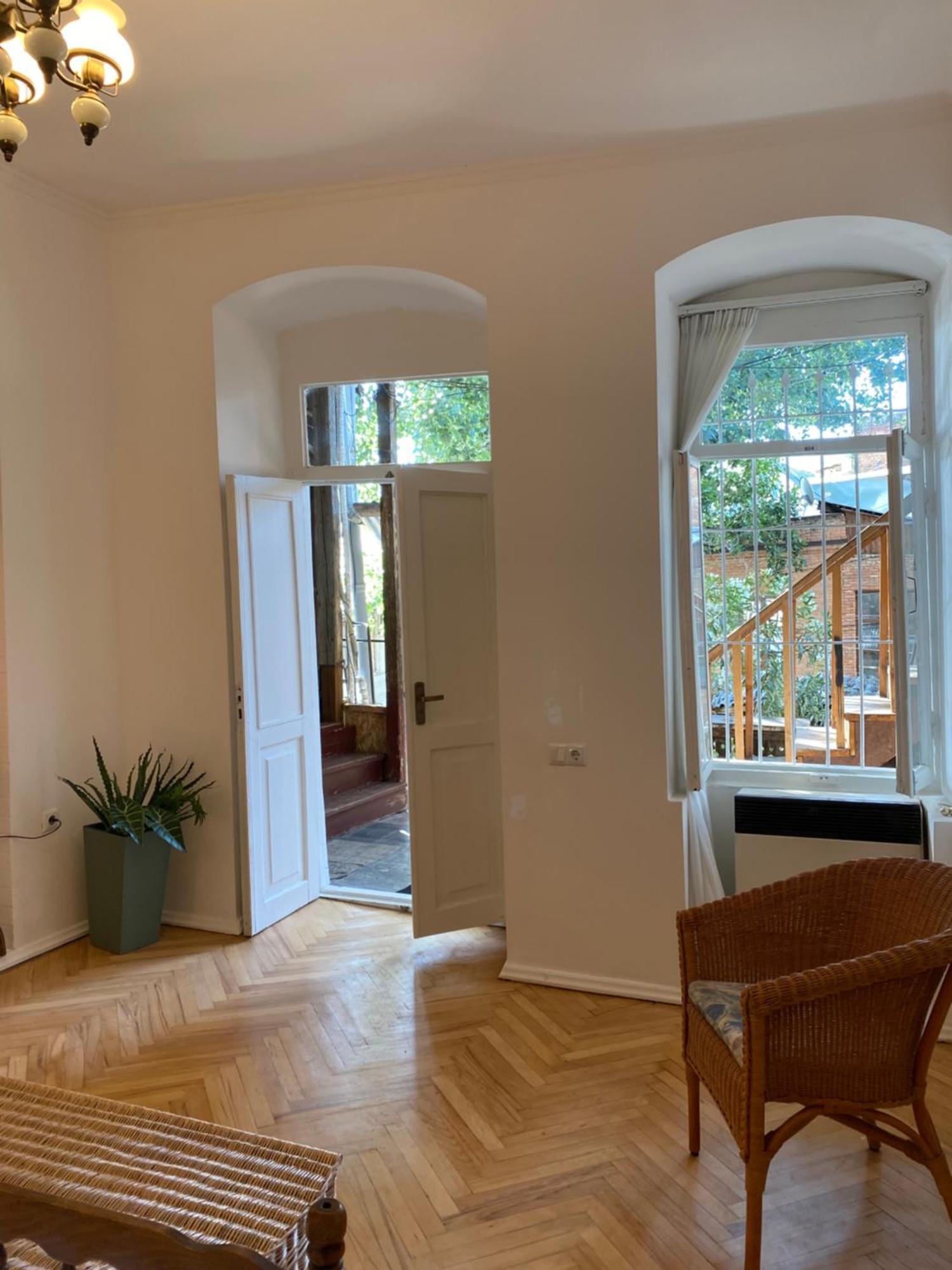 Old Tbilisi City Center, Two - Room Apartment Buitenkant foto
